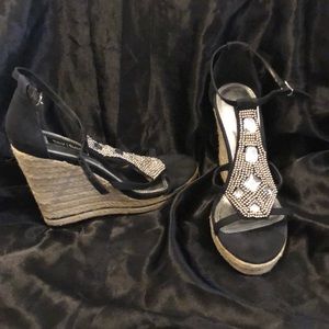 White House Black Market Wedges